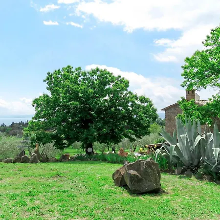 Madonna Del Giglio - Bol385 By Interhome