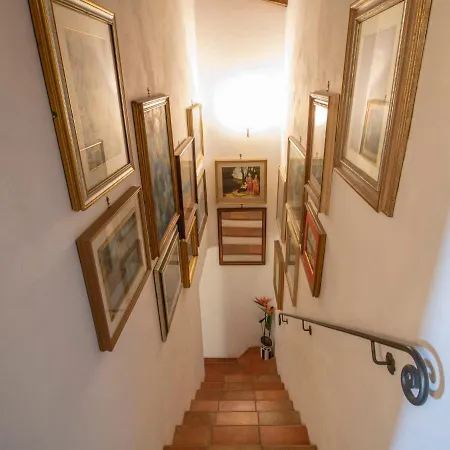 Madonna Del Giglio - Bol385 By Interhome